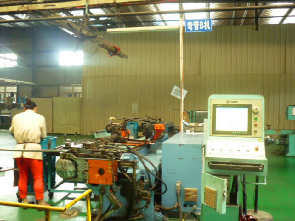 沖壓生產(chǎn)線(xiàn)